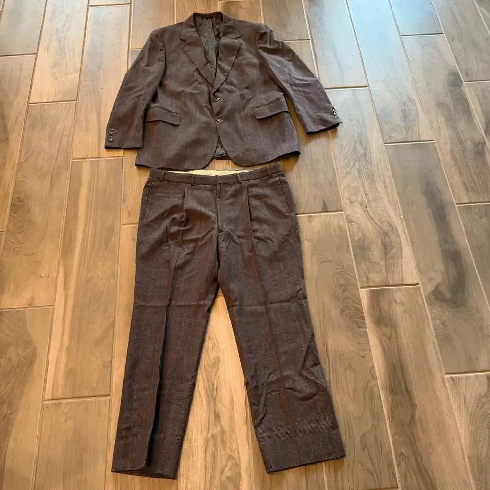 English Manor Suit Jacket and Pants Brown Plaid Pure Wool 46R